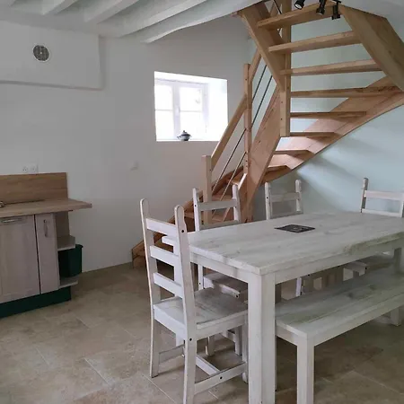 De La Mouchonniere Holiday home